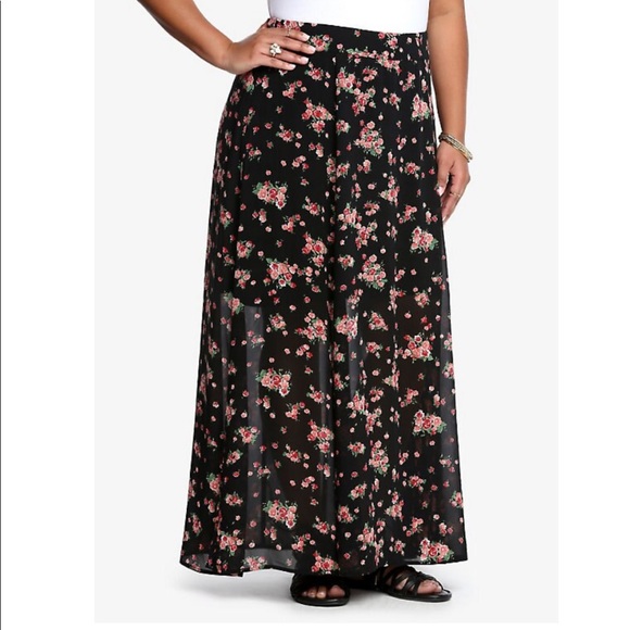 torrid Dresses & Skirts - Torrid plus 20 black Floral chiffon maxi skirt